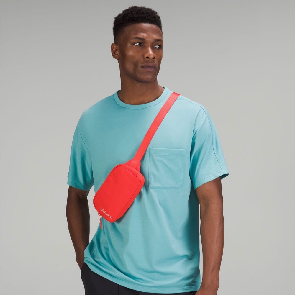 Lululemon Mini Belt Bag - Picture 6 of 8